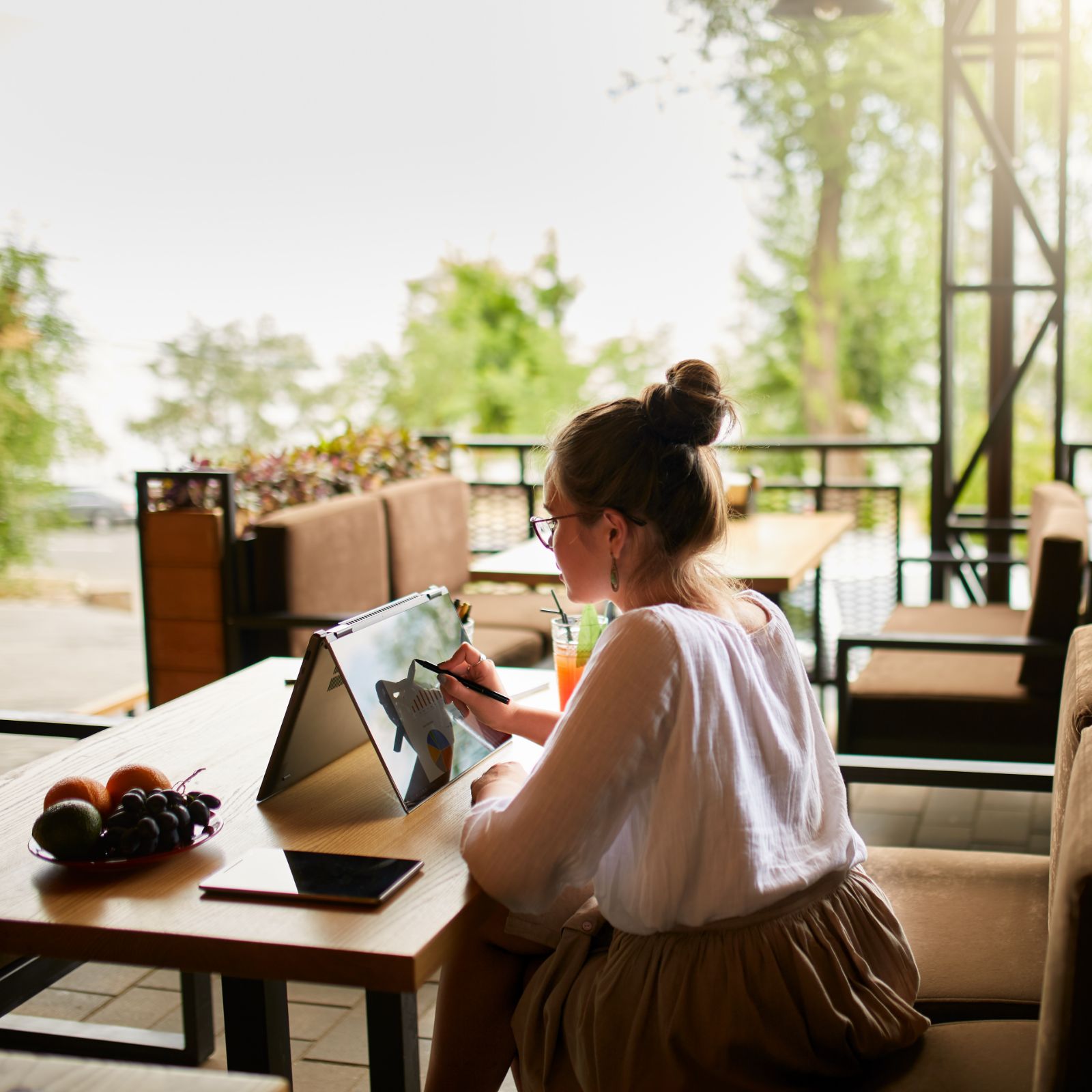 book a desk using the Clearooms app